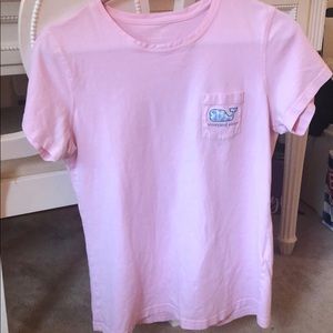 Vineyard vines t-shirt!